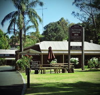 Eltham Motor Inn - Accommodation Gladstone