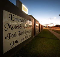 Emerald Gardens Motel  Apartments - Accommodation Gladstone