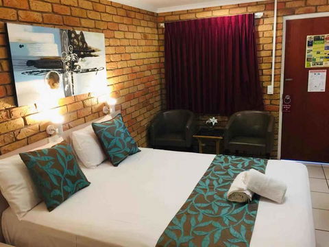 Emerald Highlands Motel - Accommodation Gladstone 1