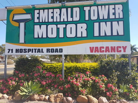 Emerald Tower Motor Inn - Accommodation Gladstone 0