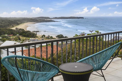 Emerald Views - Accommodation Gladstone 0
