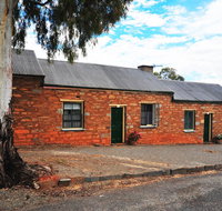 Emma Tiver Heritage Cottage - Accommodation Gladstone