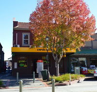 Empire Hotel Goulburn - Accommodation Gladstone