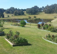 Emu Lodge Country Retreat - Accommodation Gladstone