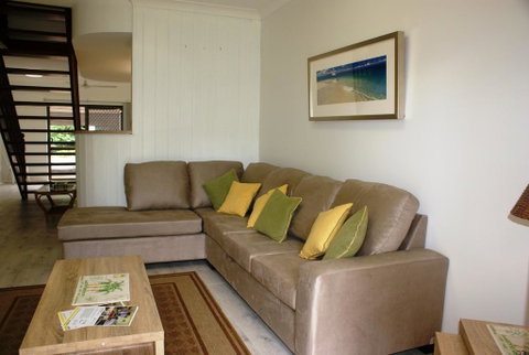 Endless Summer - Accommodation Gladstone 1