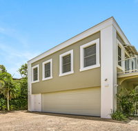 Enjoy the views Sunshine Beach - Accommodation Gladstone