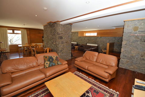 Eremo Lodge 2 - Accommodation Gladstone 0