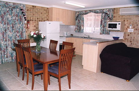 Esperance Seafront Holiday Units - Accommodation Gladstone 2