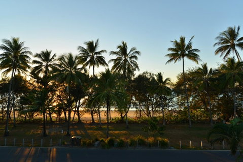 Esplanade Villa - Accommodation Gladstone 3