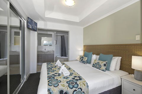 Ettalong Beach Luxury Apartments - Accommodation Gladstone 1