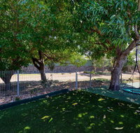 Fabulously Presented Family Retreat on Bribie Island - Accommodation Gladstone