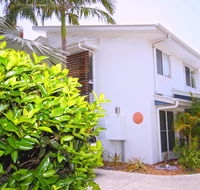 FANTASTIC HOLIDAY UNIT IN A PERFECT LOCATION - Accommodation Gladstone