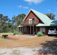 Farm Lane Retreat - Accommodation Gladstone