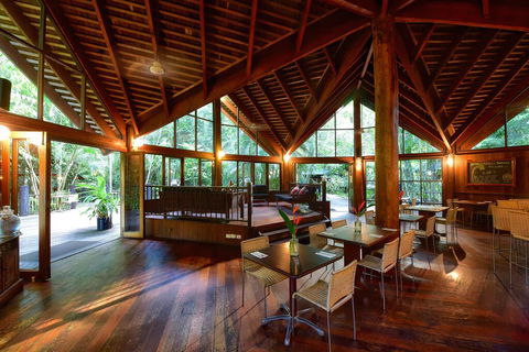 Ferntree Rainforest Lodge - Accommodation Gladstone 1