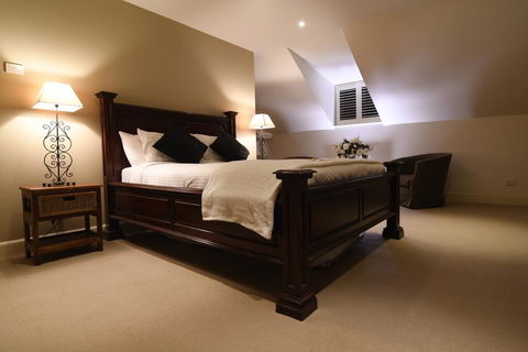 Fitzroy Inn Historic Retreat Mittagong - Accommodation Gladstone 2