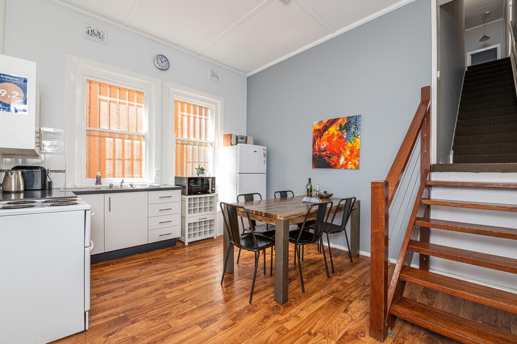 Spring Hill ACT Accommodation Gladstone