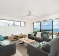 Forever Fingal at Fingal Bay - Accommodation Gladstone
