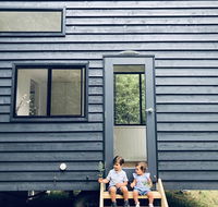 Francisco d'Anconia Tiny House - Accommodation Gladstone