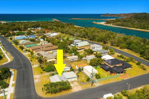 Frangipani Cottage - Accommodation Gladstone 1
