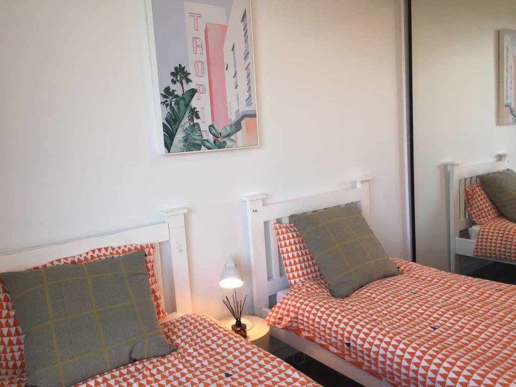 Yarraville West ACT Accommodation Gladstone