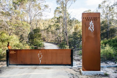 Freycinet Resort - Accommodation Gladstone 1