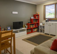 Friends at McLaren Vale - Accommodation Gladstone