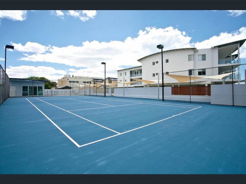 Gallery Resort Apartments - Accommodation Gladstone 2