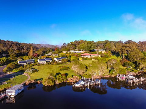 Gipsy Point Lakeside - Accommodation Gladstone 0