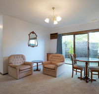 Golden Grain Motor Inn - Accommodation Gladstone