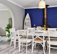 Gone Fishing - air conditioned crisp and clean - Accommodation Gladstone
