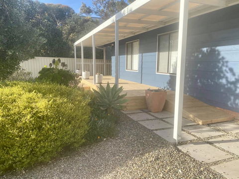 Goolwa Blue Escape - WiFi - Pet-Friendly - Accommodation Gladstone 1