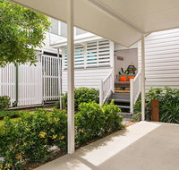 Gorgeous Cottage Close to the City - Accommodation Gladstone