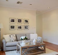 Gorgeous Row Terrace near Sydney Harbour Bridge - Accommodation Gladstone