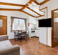 Goulburn South Caravan Park - Accommodation Gladstone