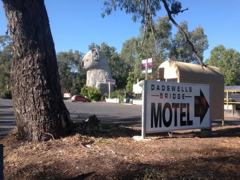 Grampians Motel /Hotel - Accommodation Gladstone 2