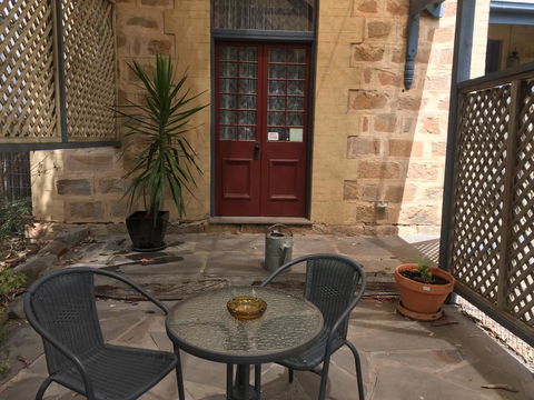 Granmas Cottage - Accommodation Gladstone 3
