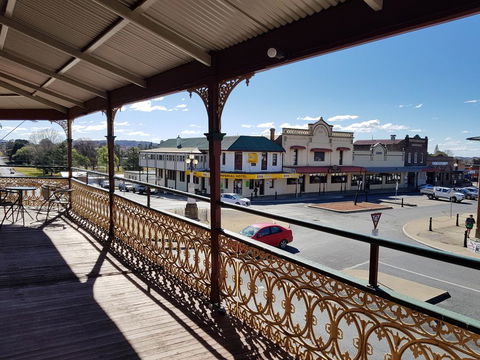 Great Central Hotel - Accommodation Gladstone 1