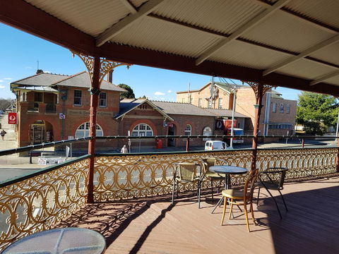 Great Central Hotel - Accommodation Gladstone 2