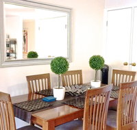 Great for families.Pool  kitchen - Accommodation Gladstone