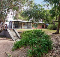 Great Ocean Retreat 43 - Accommodation Gladstone