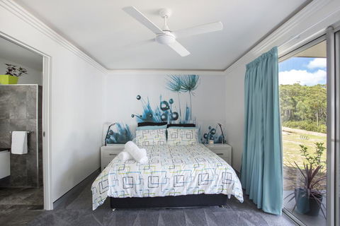 Greenwood Park Estate - Accommodation Gladstone 0
