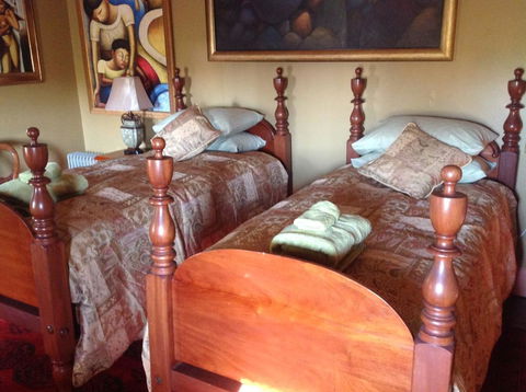Grenfell Hall - Accommodation Gladstone 1