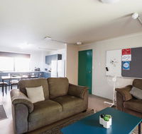 Guild House 6 Bedroom Flat - Accommodation Gladstone