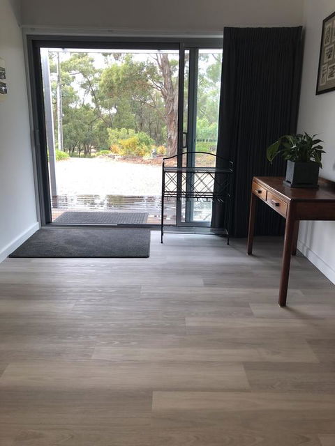 Gully Getaway - Accommodation Gladstone 2