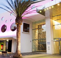 H Ocean view in surfers paradise - Accommodation Gladstone