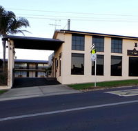 Halfway Motel - Accommodation Gladstone