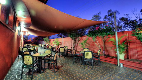 Halls Creek Motel - Accommodation Gladstone 0
