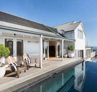 Hampton's Retreat Family friendly water views close to beach with heated pool - Accommodation Gladstone