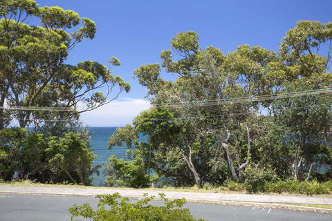 HARBOUR BREEZE - ULLADULLA - Accommodation Gladstone 0
