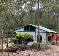 Harmony Forest Cottages  Lake side Lodge - Accommodation Gladstone